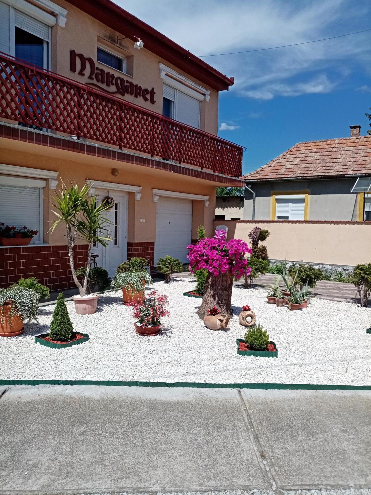 Margaret Apartman Egerszalók Dış mekan fotoğraf