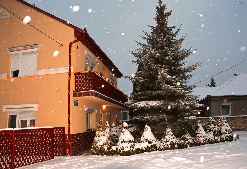 Margaret Apartman Egerszalók Dış mekan fotoğraf